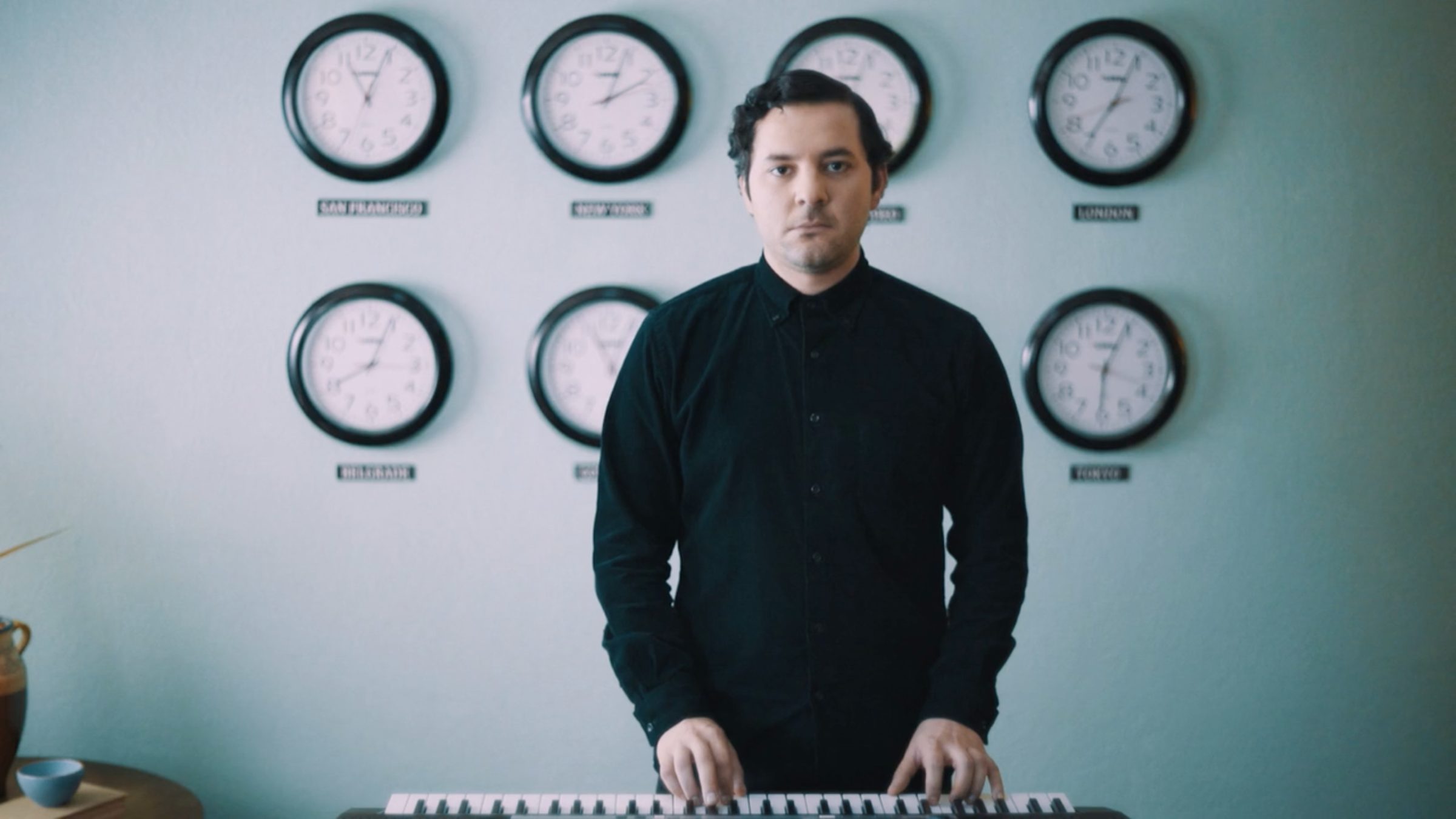 Still from Radio Dreams